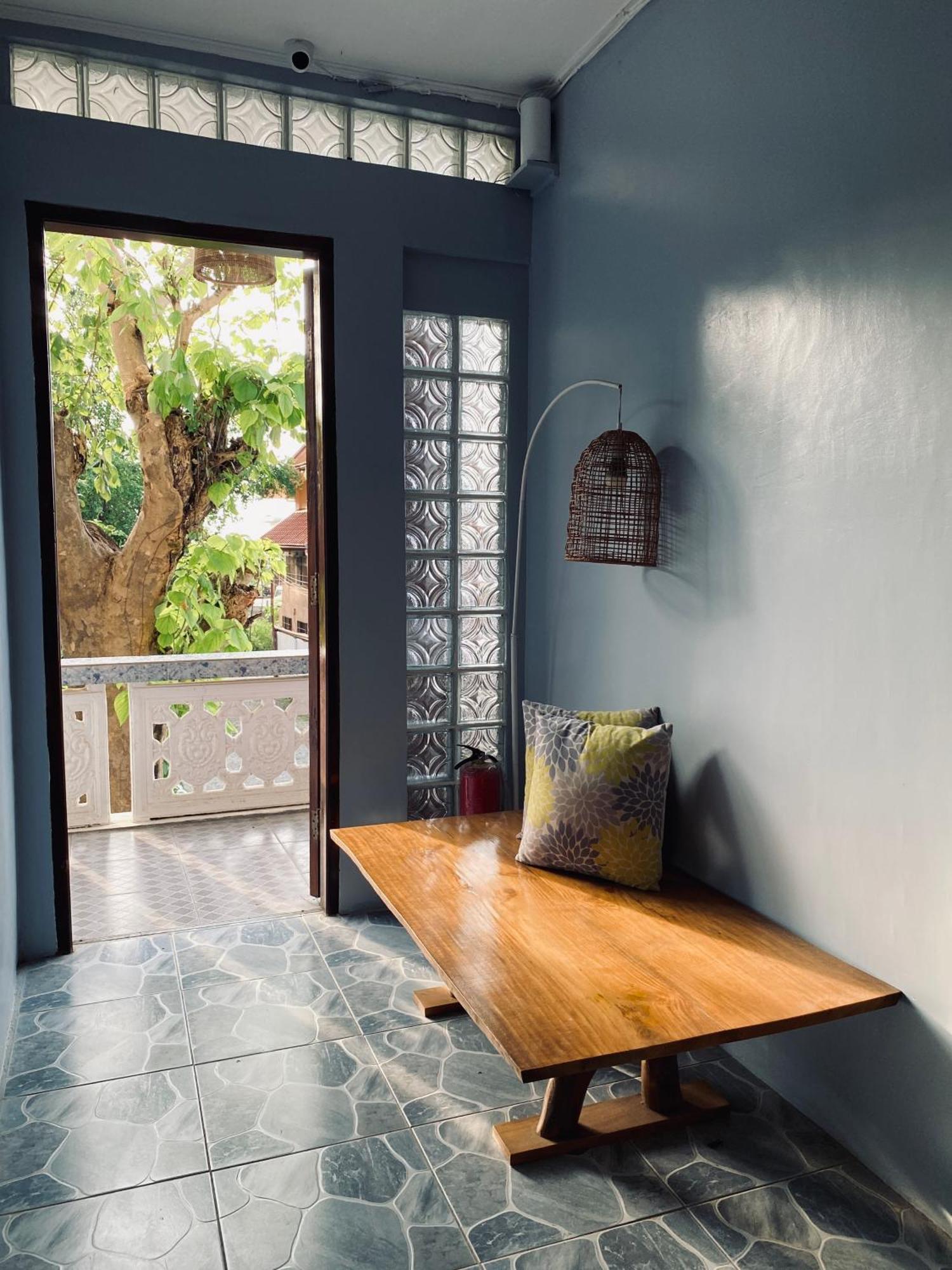 Lakayo Hillside Apartelle San Juan  Buitenkant foto