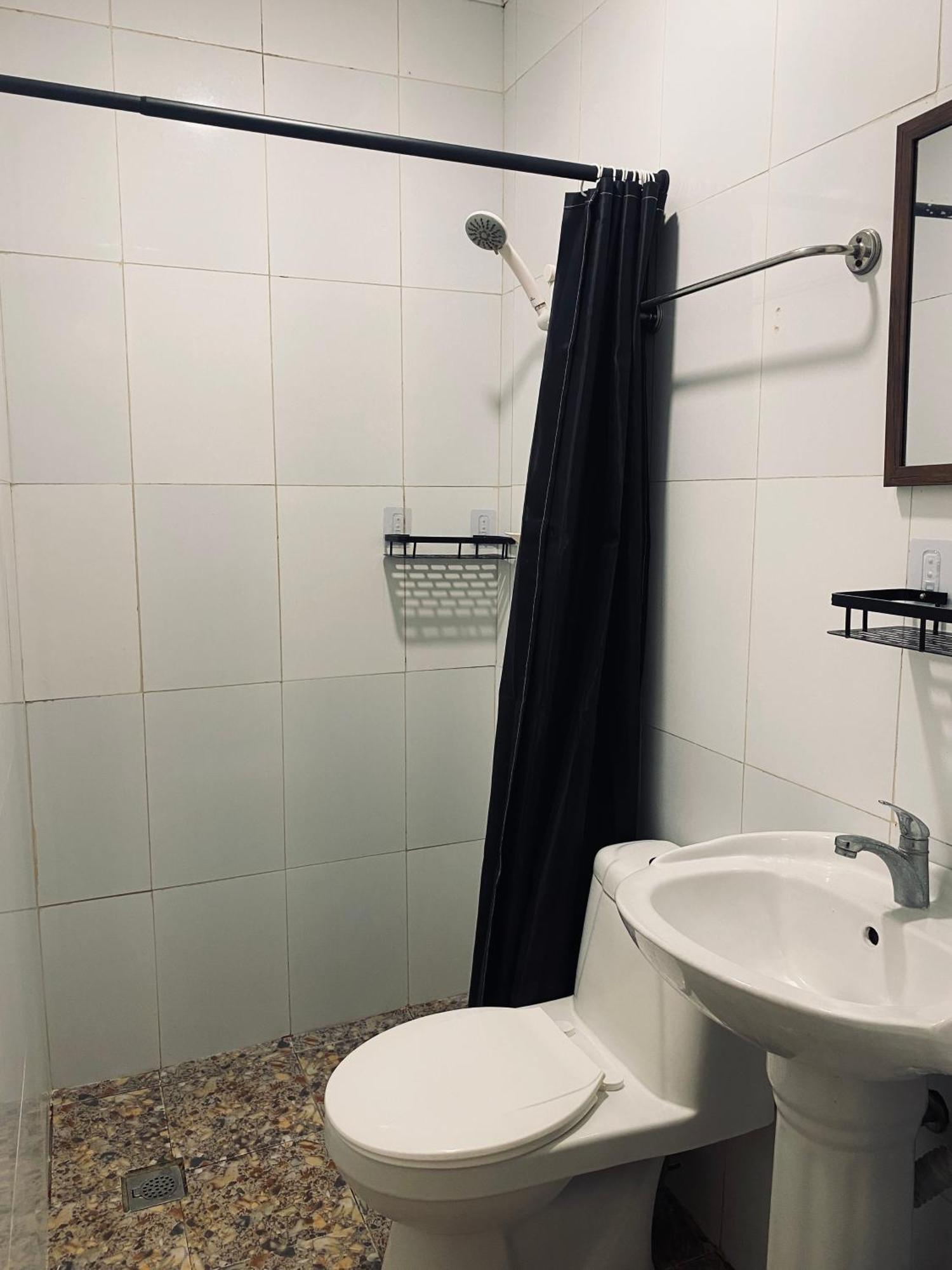 Lakayo Hillside Apartelle San Juan  Buitenkant foto